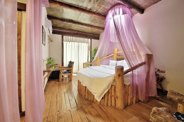 Room 47 of 75
