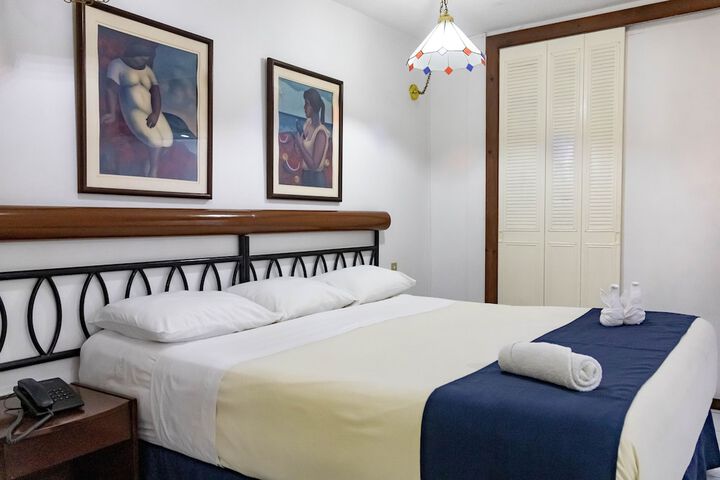 Room 20 of 39
