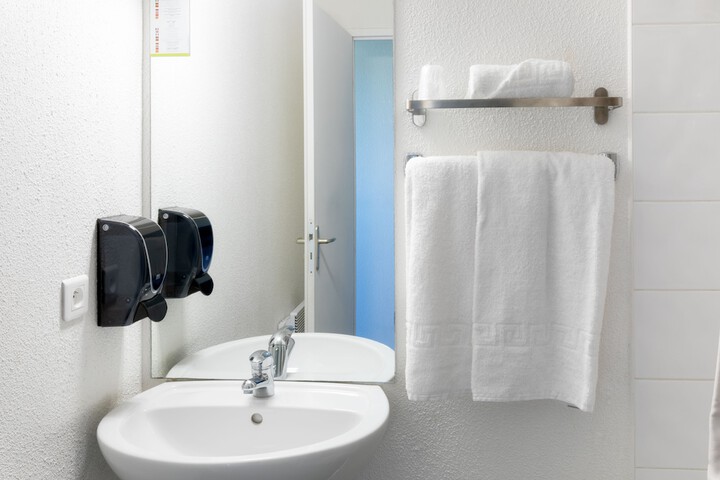 Room 19 of 41