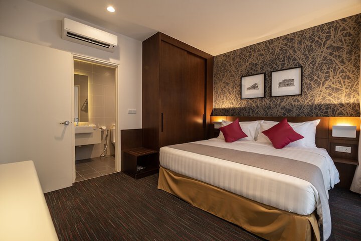 Room 19 of 71