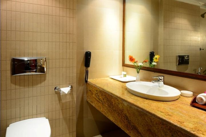 Clean Restrooms