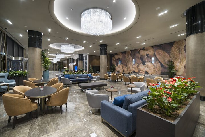 Hotel Interior 9 of 202