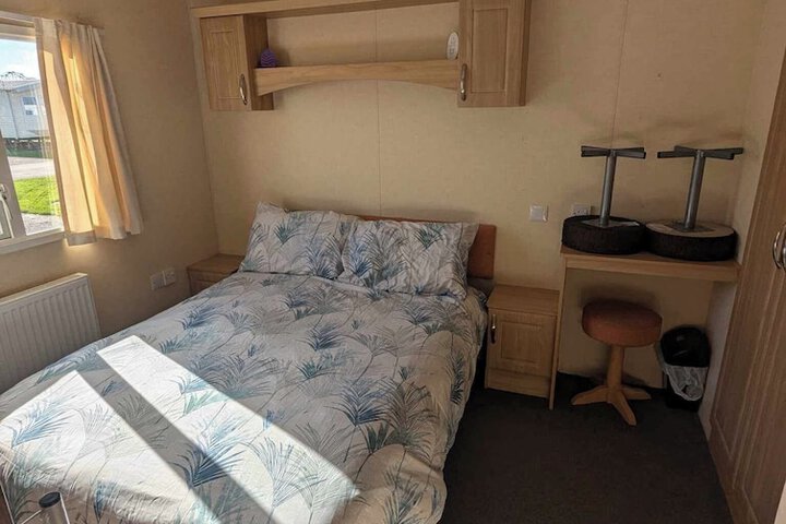 Room 7 of 24