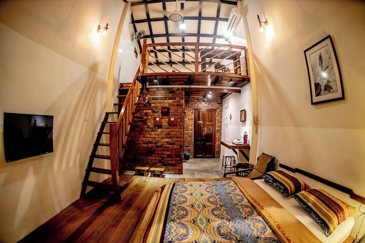 Room 15 of 55