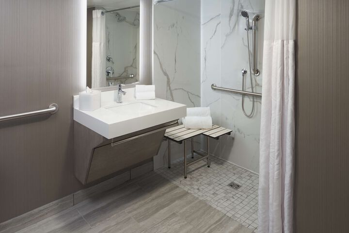 Bathroom shower