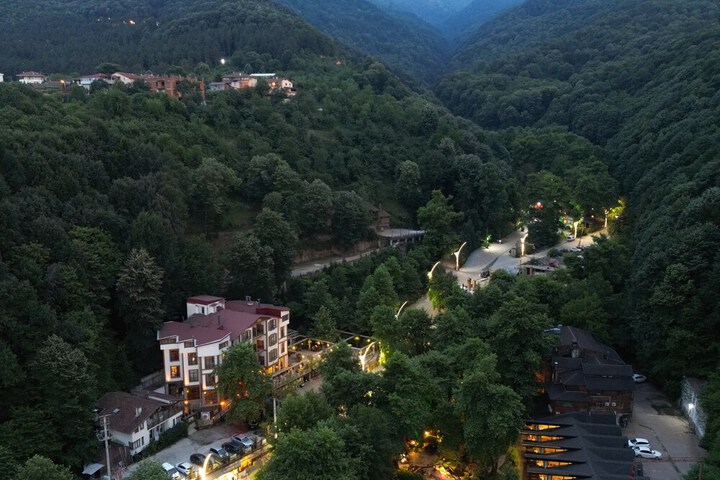 Exterior of Mersu Ala Hotel