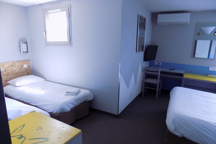 Room 31 of 73