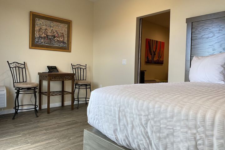 Room 13 of 60