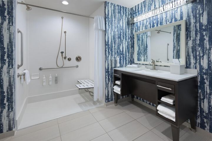Bathroom shower