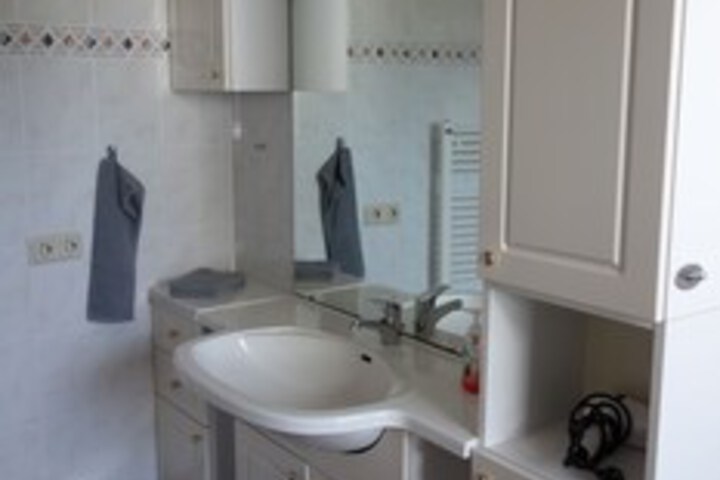 Room 20 of 121