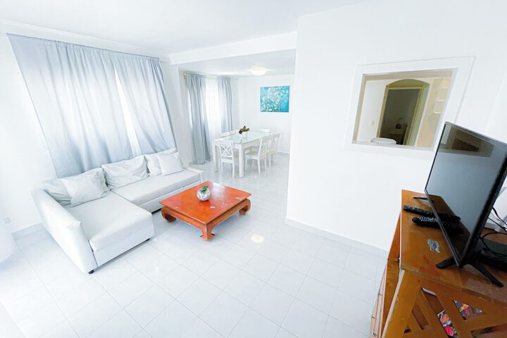 Room 121 of 267