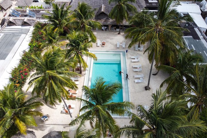 Hotel 60 of 61
