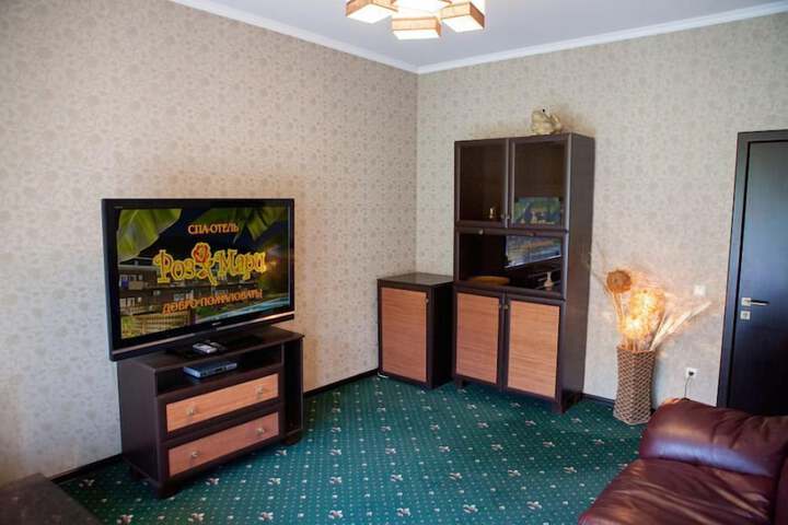Room 43 of 53