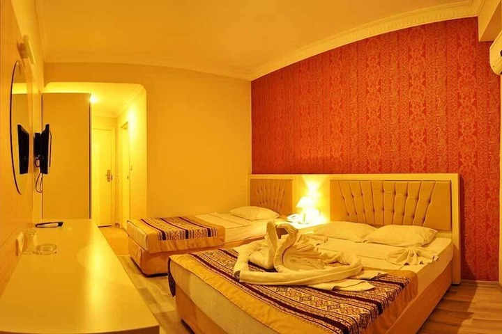 Room 7 of 23