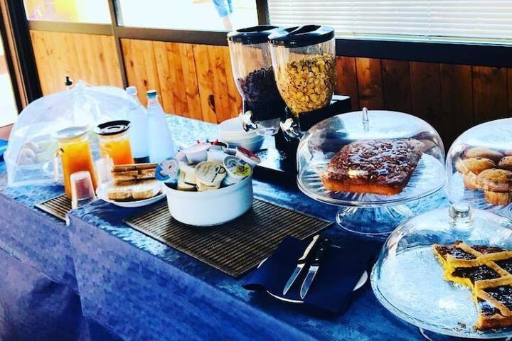 Breakfast/Coffee Service 74 of 88