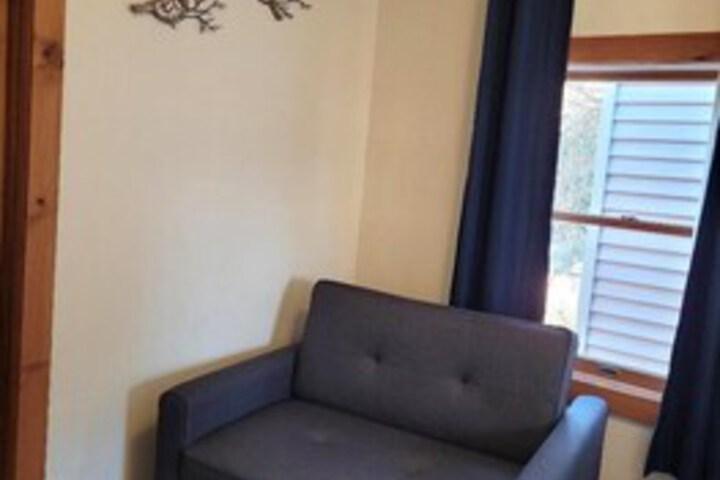 Room 79 of 342