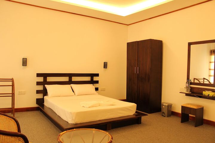 Room 5 of 57