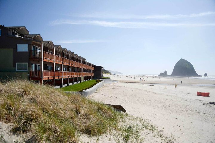 Image of Surfsand Resort