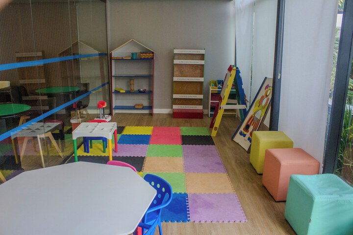Room 29 of 40