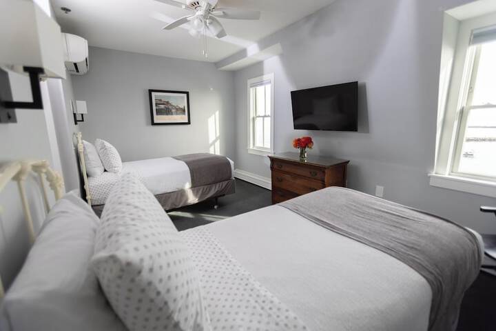 Room 7 of 41