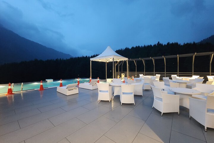 Hotel with Pool