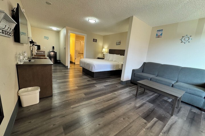 Room 17 of 159