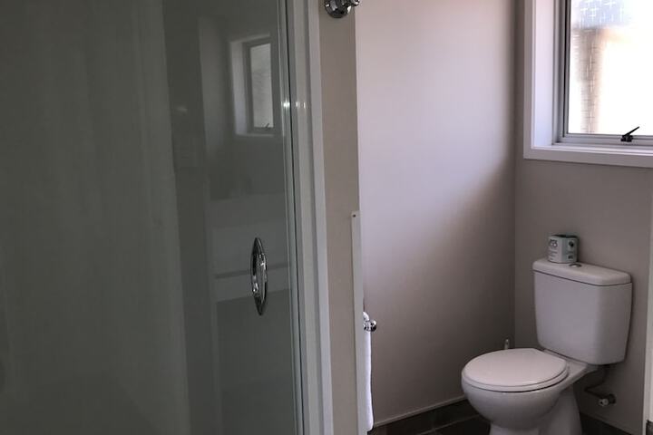 Room 28 of 36
