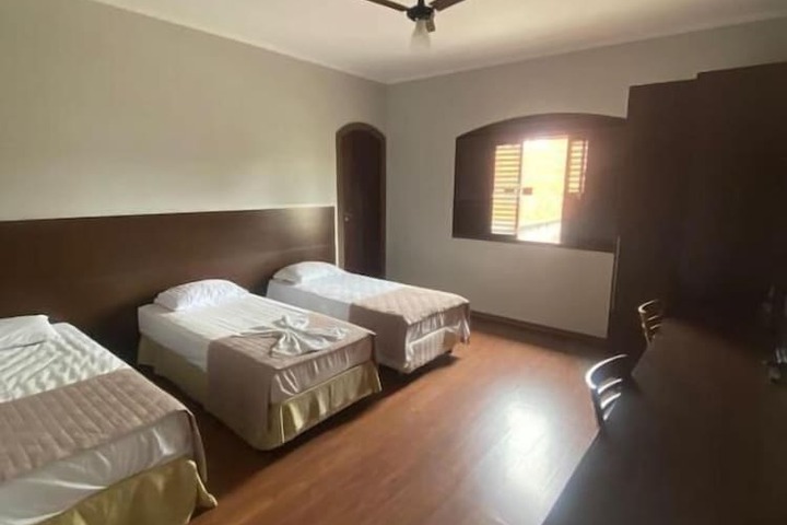 Room 16 of 41