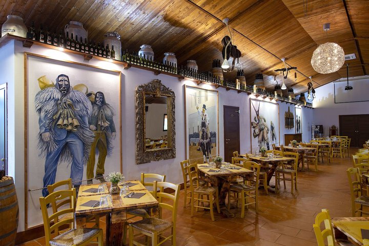 Dining 77 of 167