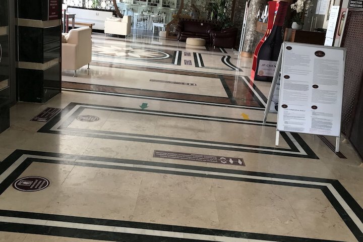 Hotel Lobby