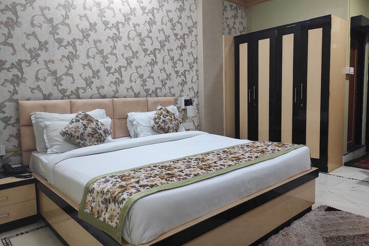 Room 14 of 55
