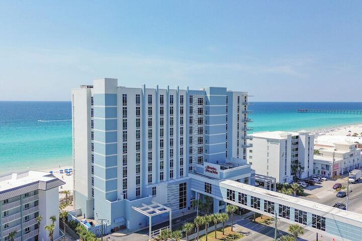 Hampton Inn & Suites Panama City Beach-Beachfront