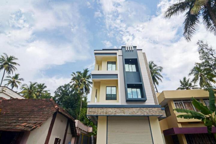 Photo of Hotel O Home Pop Tavern Pettah
