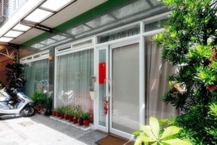 Hotel 12 of 67