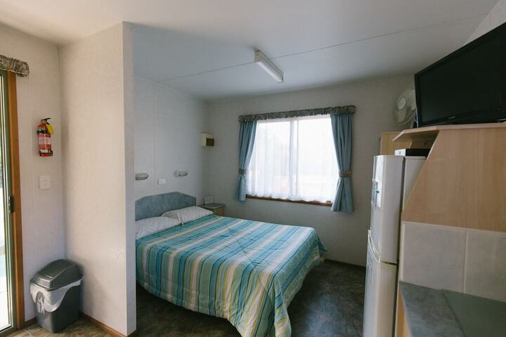 Room 33 of 67