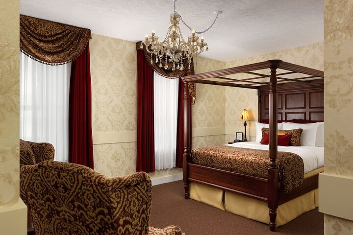 Room 15 of 78