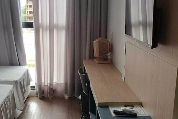 Room 6 of 14