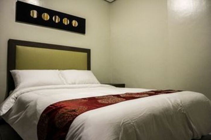 Room 36 of 54