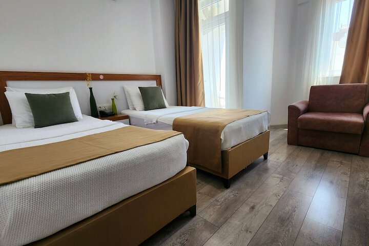 Room 18 of 67