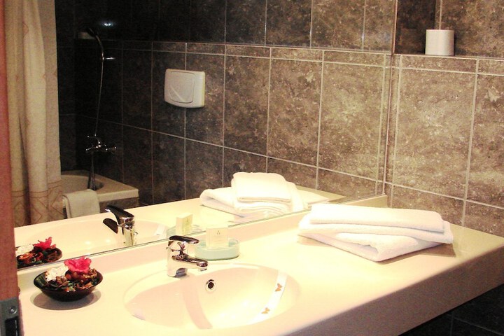 Room 20 of 50