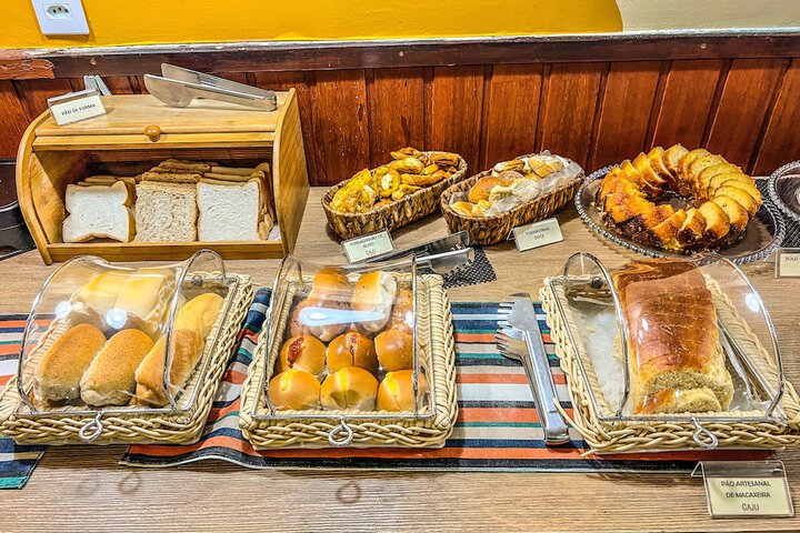 Breakfast/Coffee Service 23 of 34