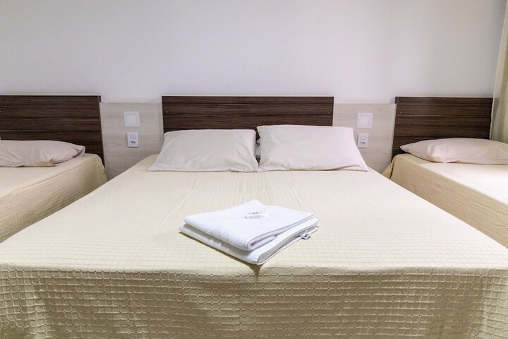 Room 34 of 62