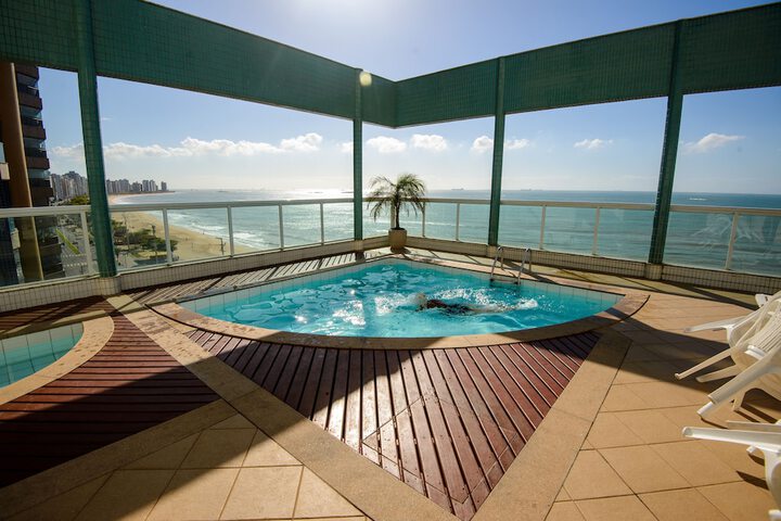 Exterior of Hotel Plaza Mar
