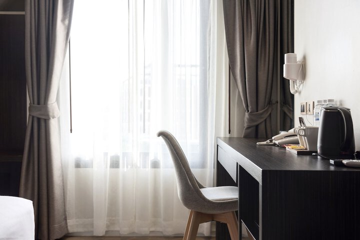 Room 10 of 54