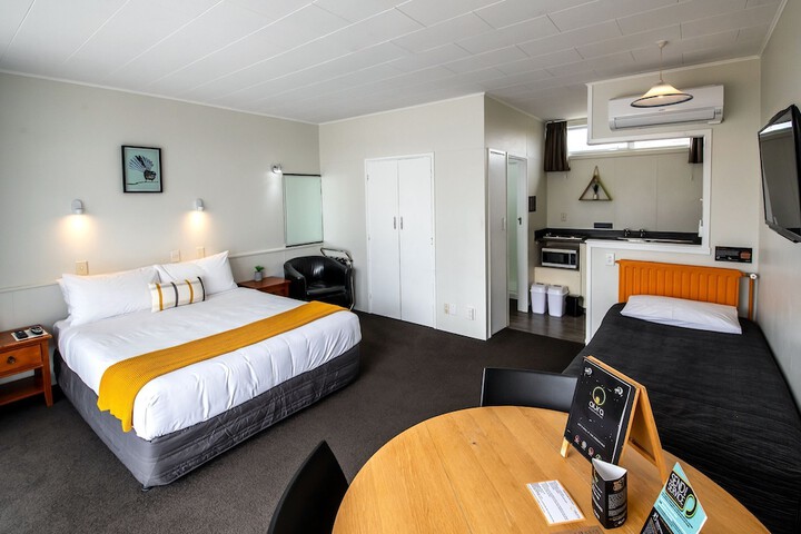 Room 13 of 62