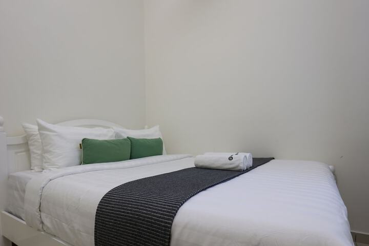 Room 14 of 201