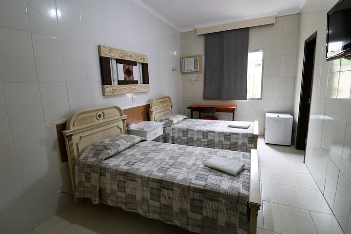 Room 14 of 79