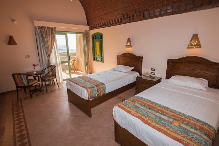 Room 8 of 29