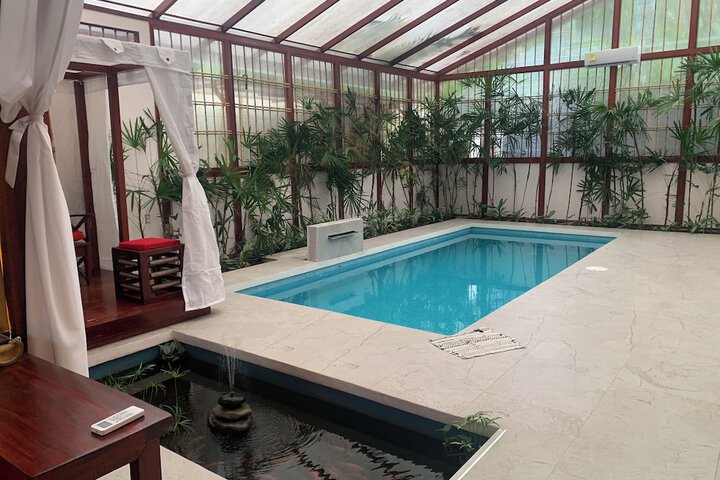 Pool 71 of 85