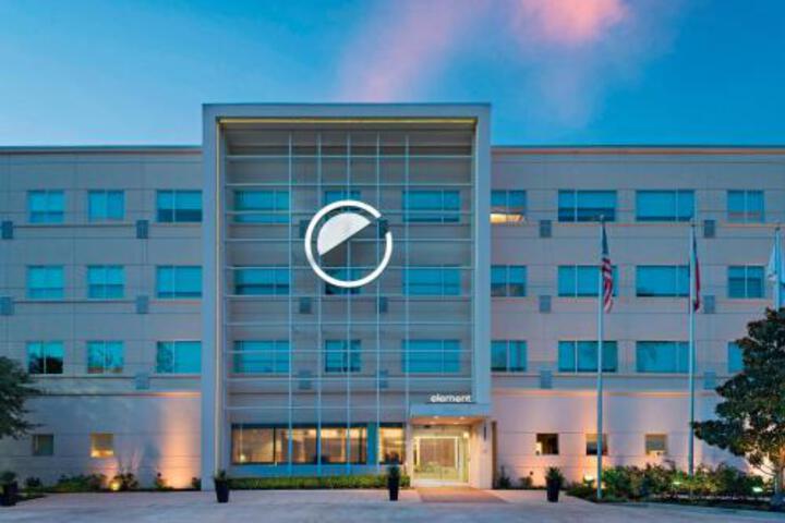 Hotel 11 of 35
